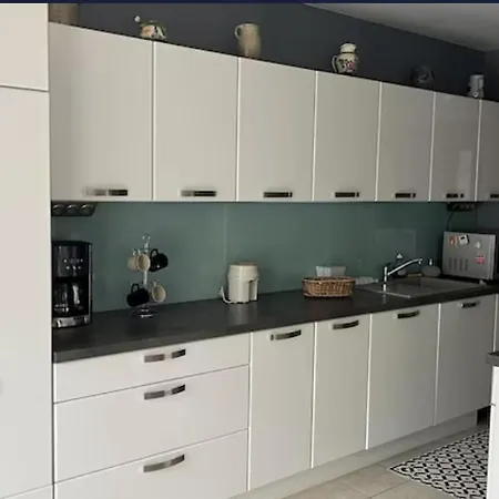 Cayrel Apartment *
